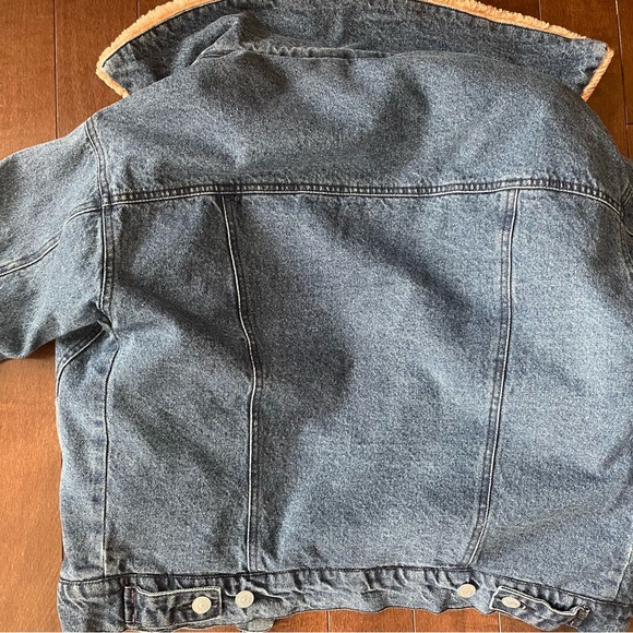 Pilcro Sherpa jean jacket from Anthropology. Size XS. - Picture 4 of 7